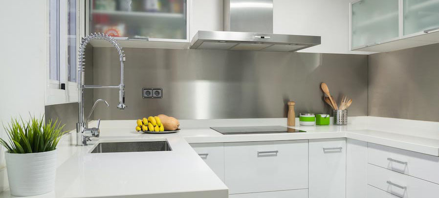 cuisine avec de l'inox